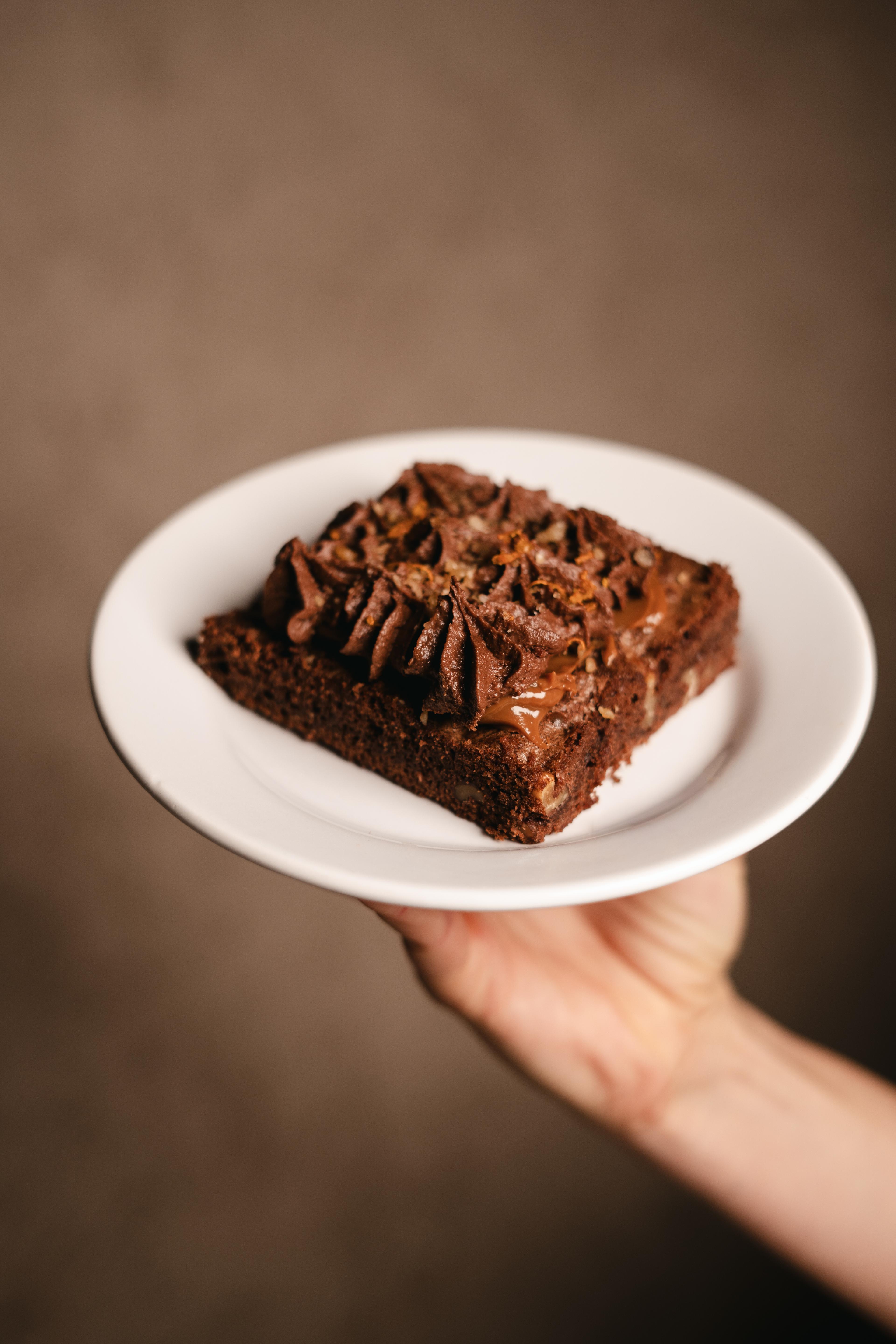 Brownie con mousse de chocolate